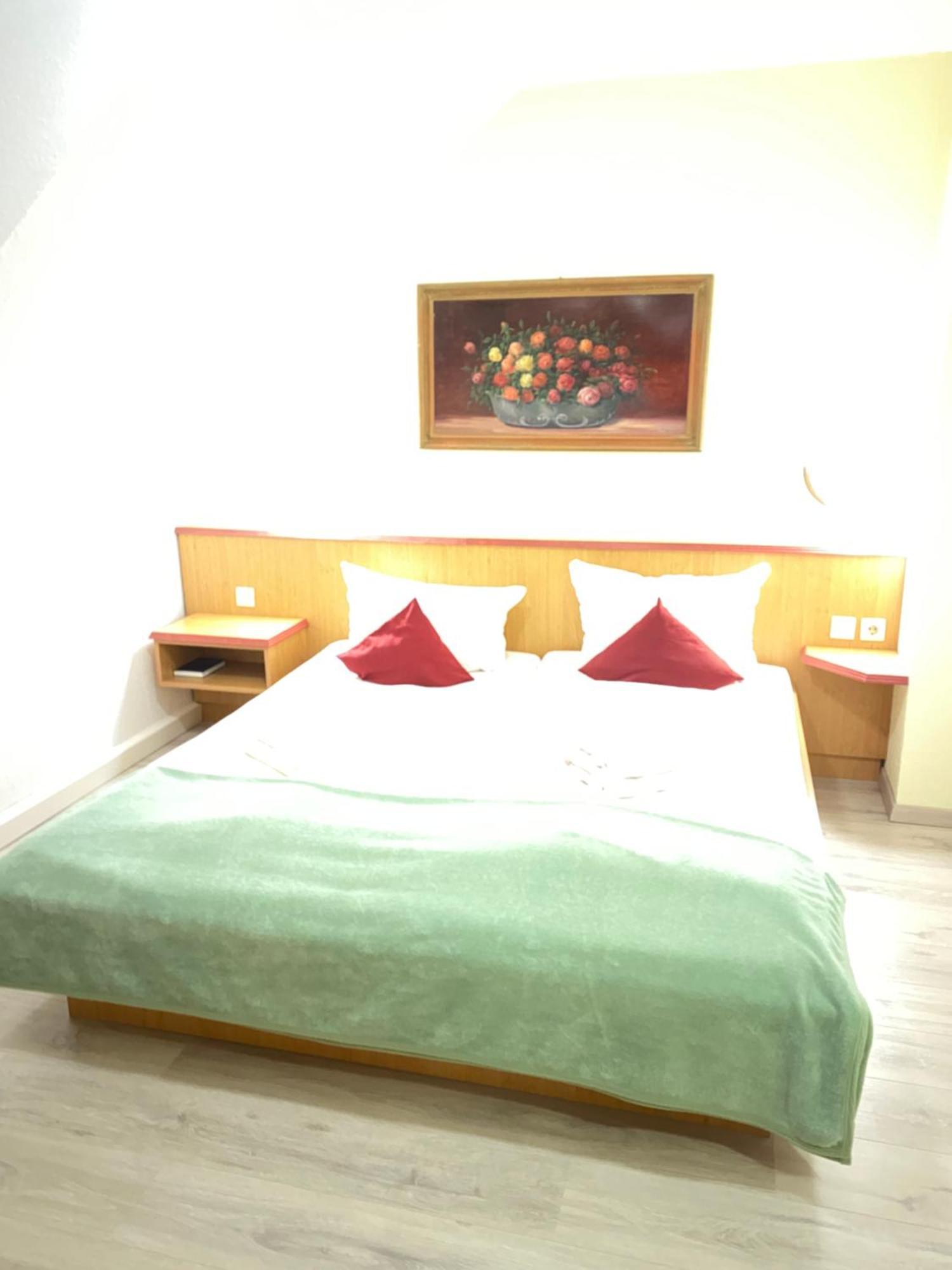 Panoramahotel Lilienstein Konigstein an der Elbe Room photo